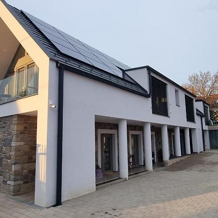 Vankoska Apartman Тихань Экстерьер фото