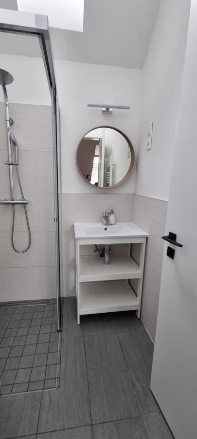 Vankoska Apartman Тихань Экстерьер фото
